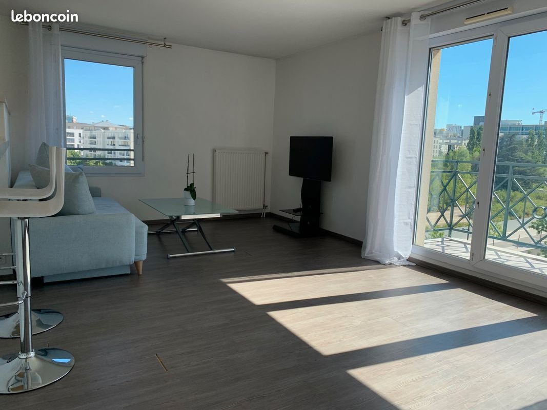 Appartement à louer, 70m², Massy