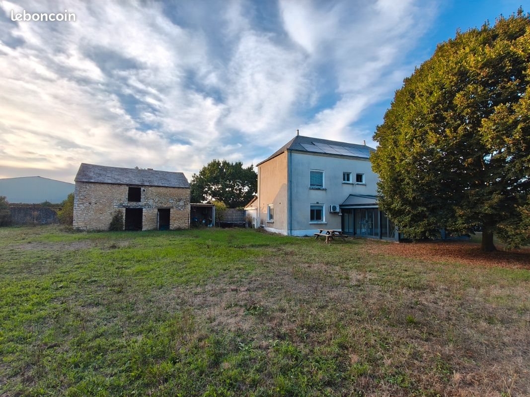 Maison à vendre, 189m², Airvault