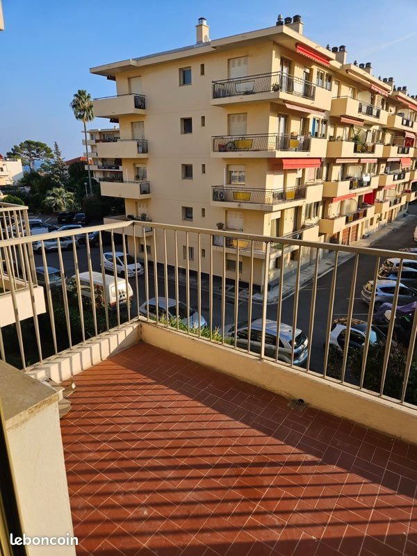Appartement à louer, 23m², Antibes
