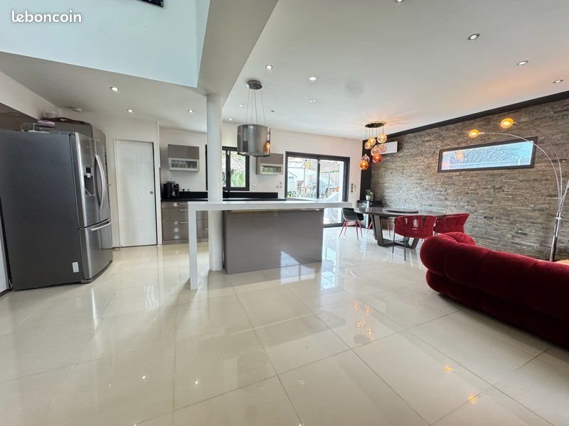 Maison à vendre, 128m², Allauch