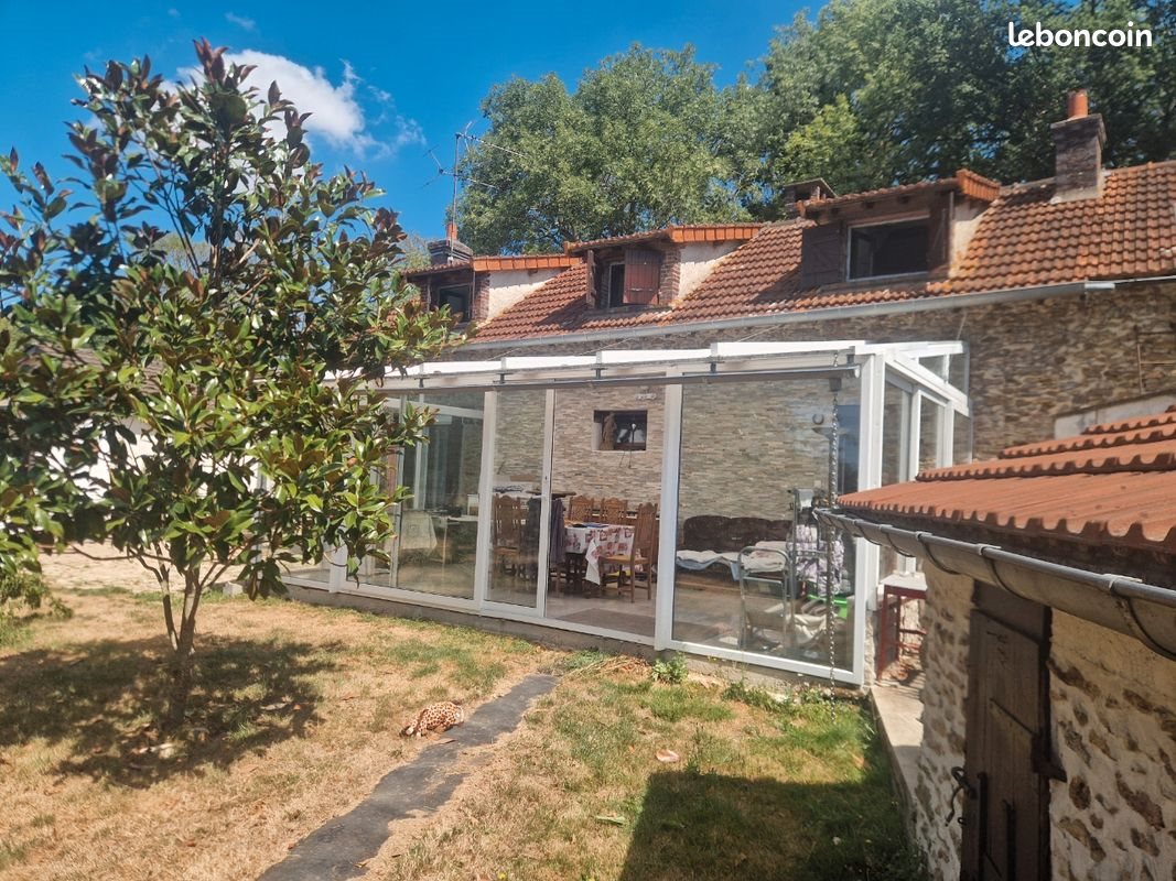 Maison à louer, 9m², Les Bréviaires