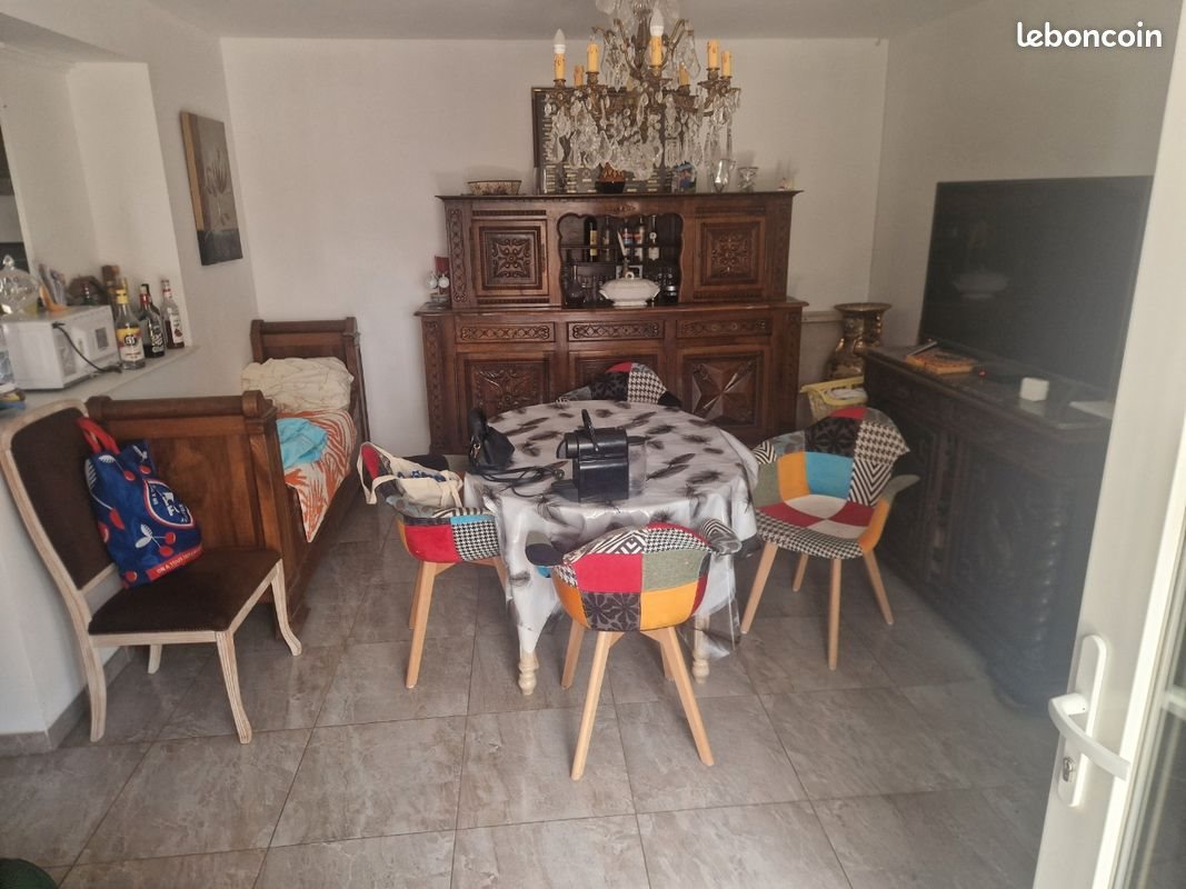 Maison à louer, 9m², Les Bréviaires