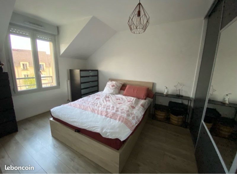 Appartement à louer, 40m², Le Mesnil-Saint-Denis