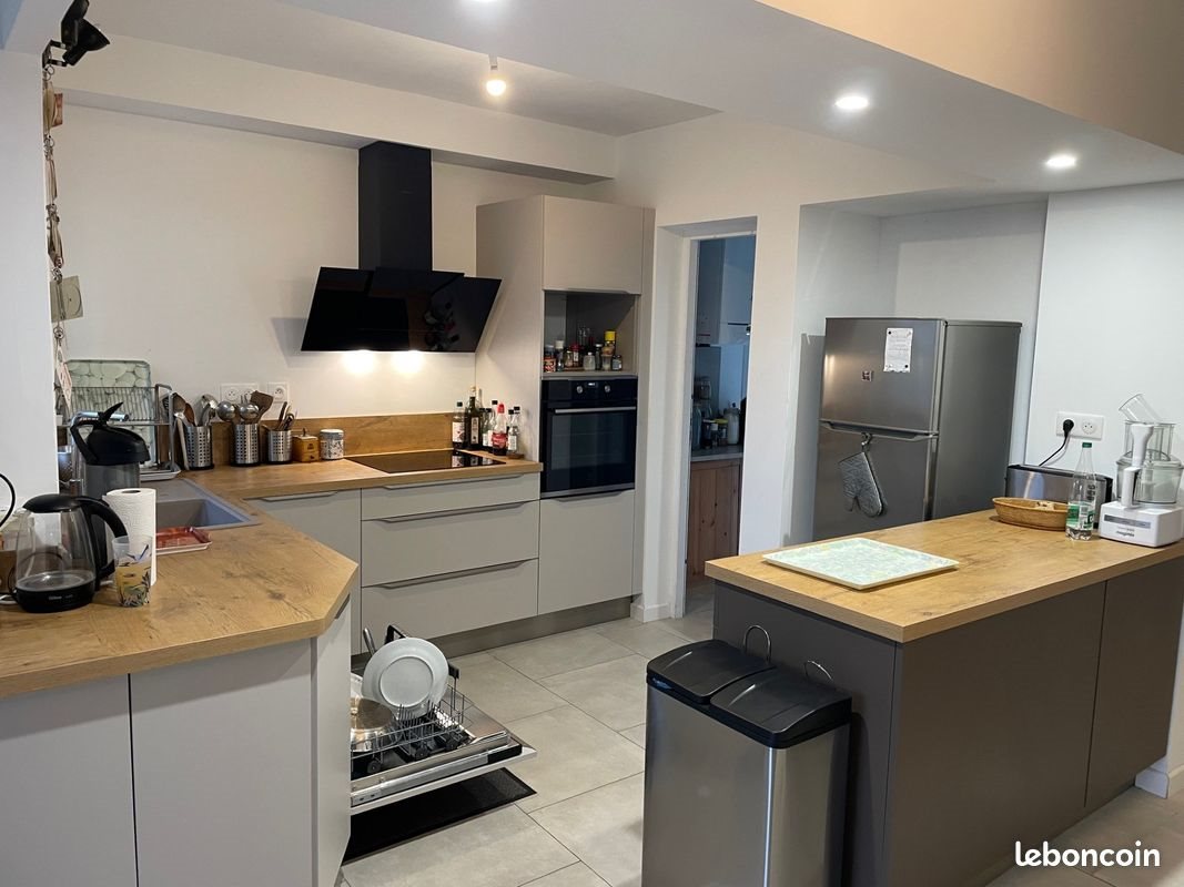Maison à louer, 160m², Sète