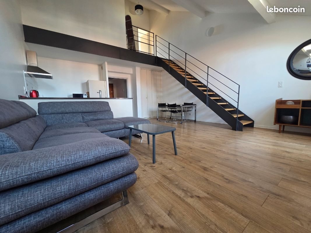 Appartement à louer, 65m², Annecy