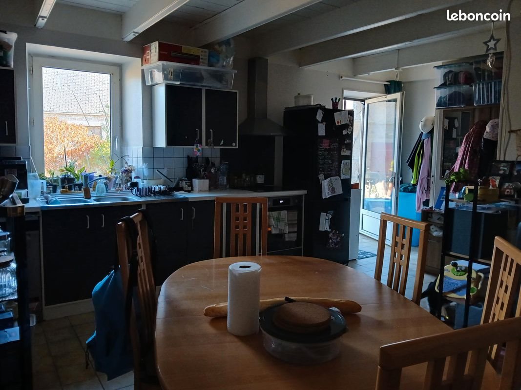 Maison à louer, 75m², Plouvien