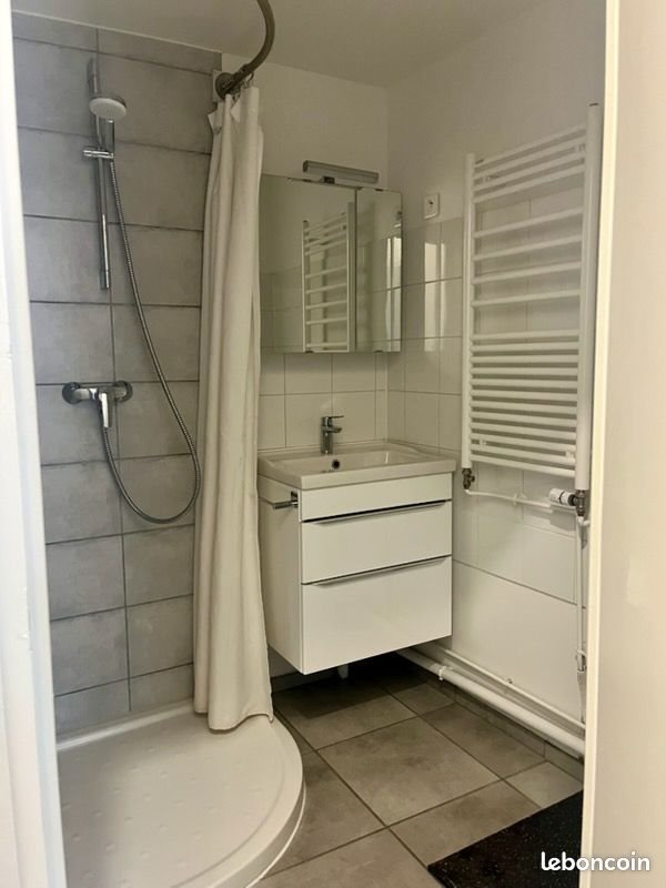 Appartement à louer, 49m², Saint-Max