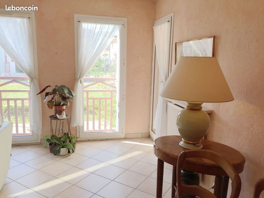 Appartement à vendre, 76m², Saint-Genis-Laval