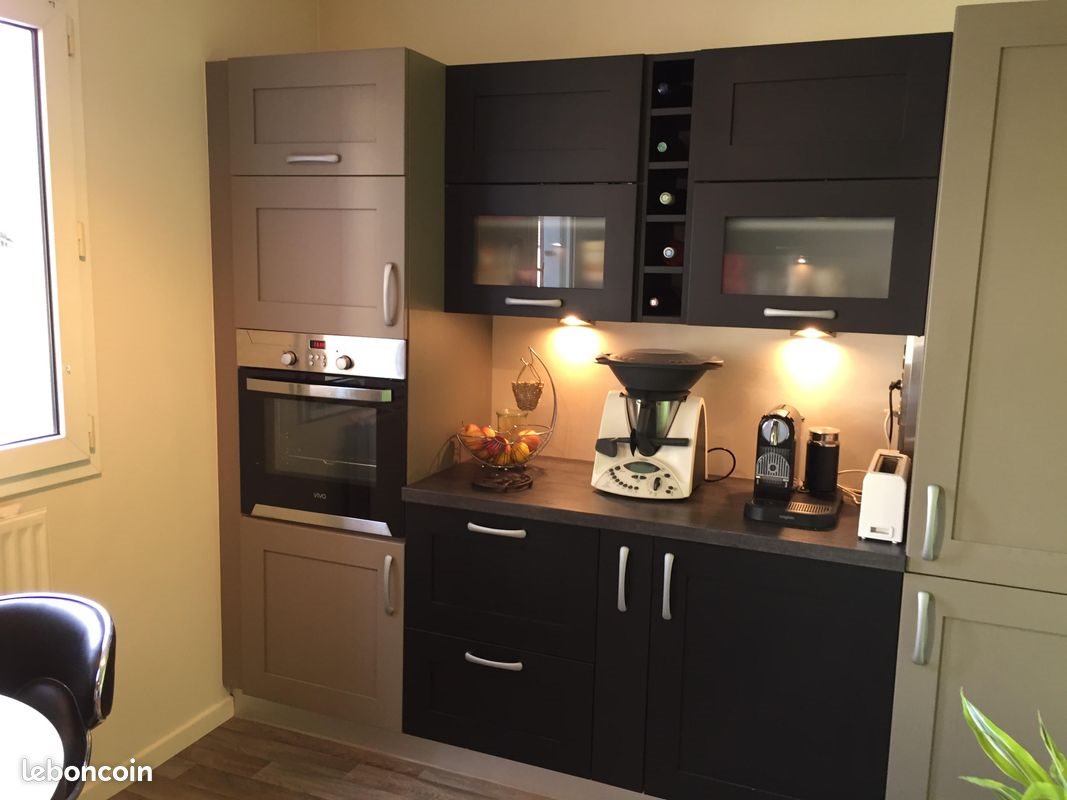 Appartement à vendre, 76m², Saint-Genis-Laval