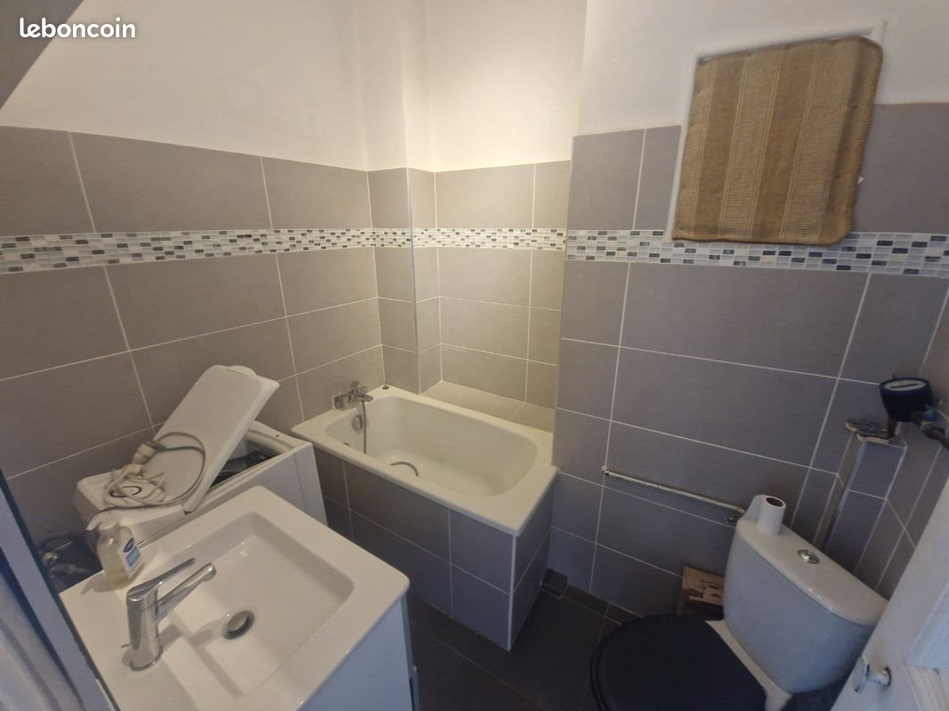 Appartement à louer, 54m², Toulon