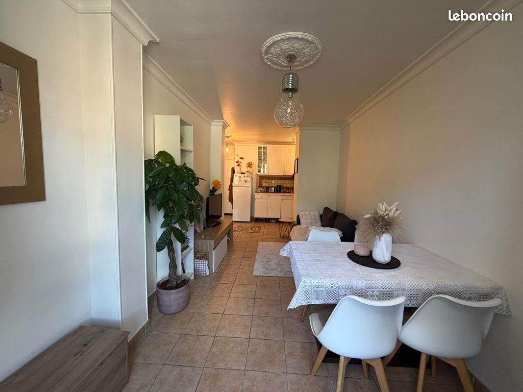 Appartement à louer, 40m², Toulon