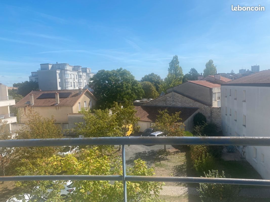 Appartement à louer, 34m², Angoulême