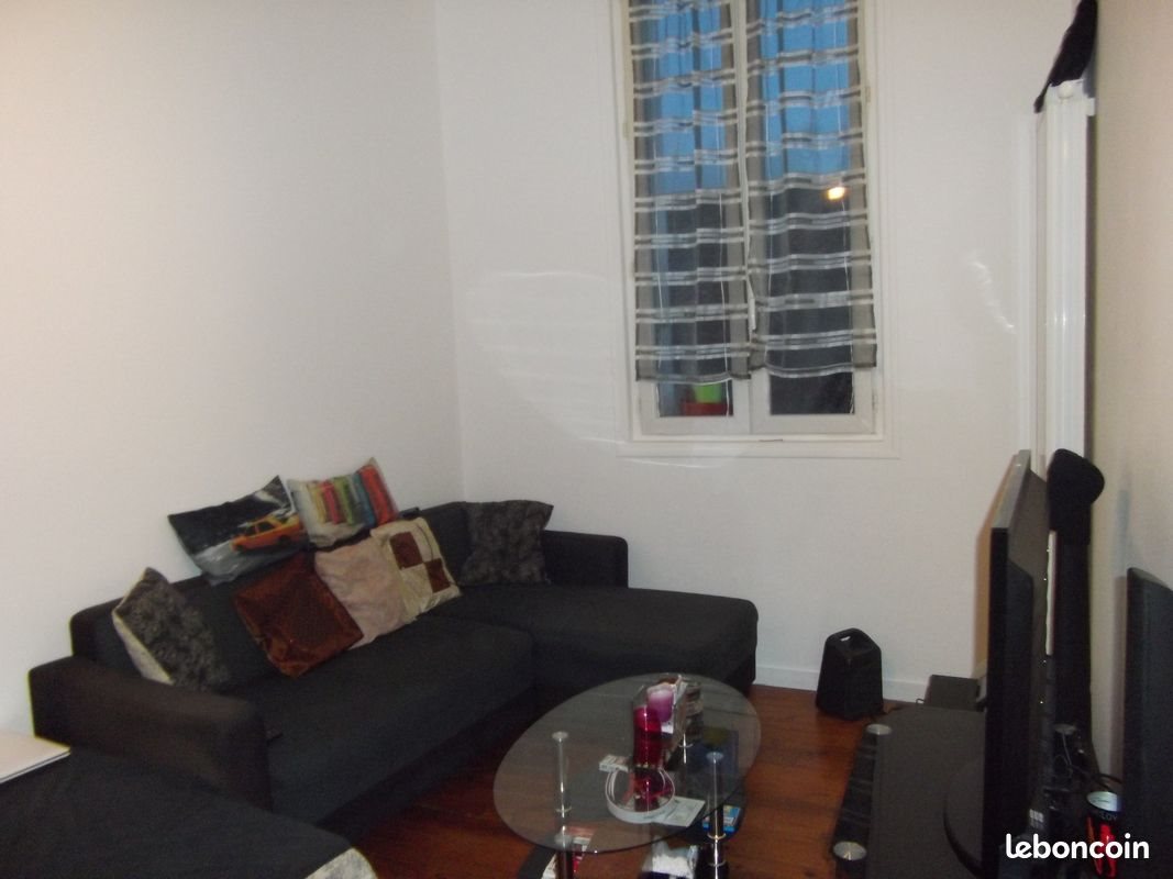 Appartement à louer, 35m², Rochefort