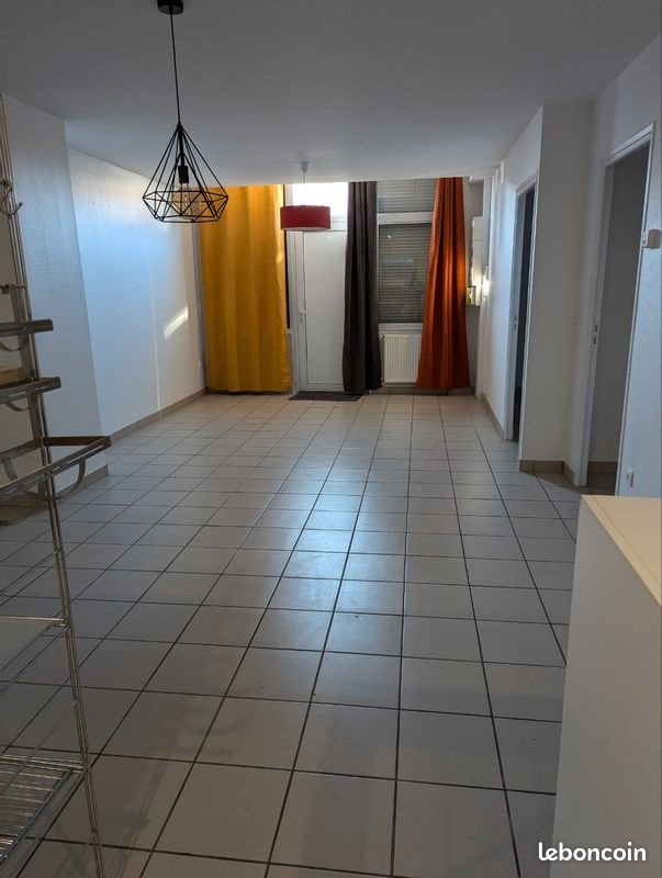 Appartement à louer, 55m², Valenciennes