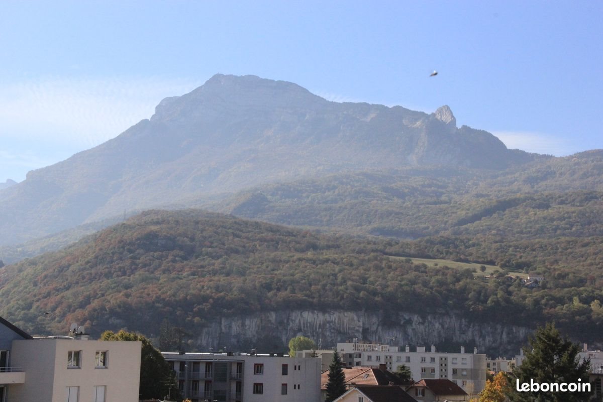Appartement à louer, 64m², Fontaine