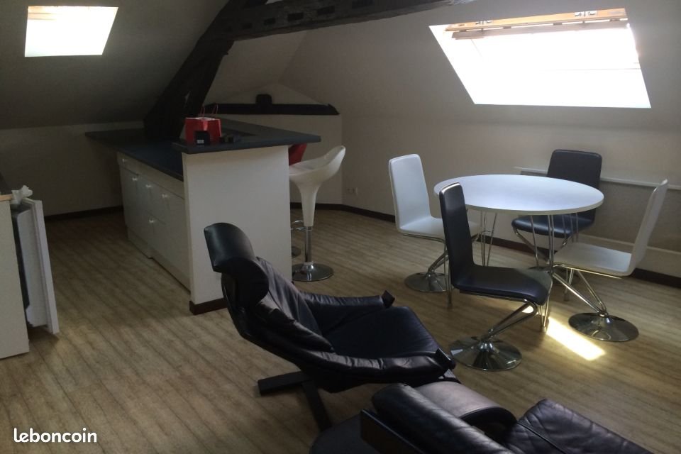 Appartement à louer, 79m², Poitiers