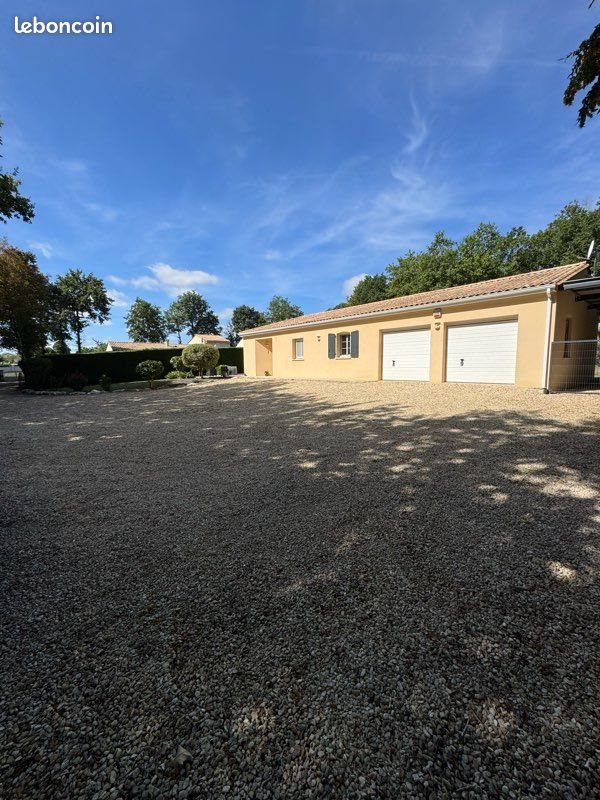 Maison à vendre, 142m², Saint-Germain-de-Lusignan