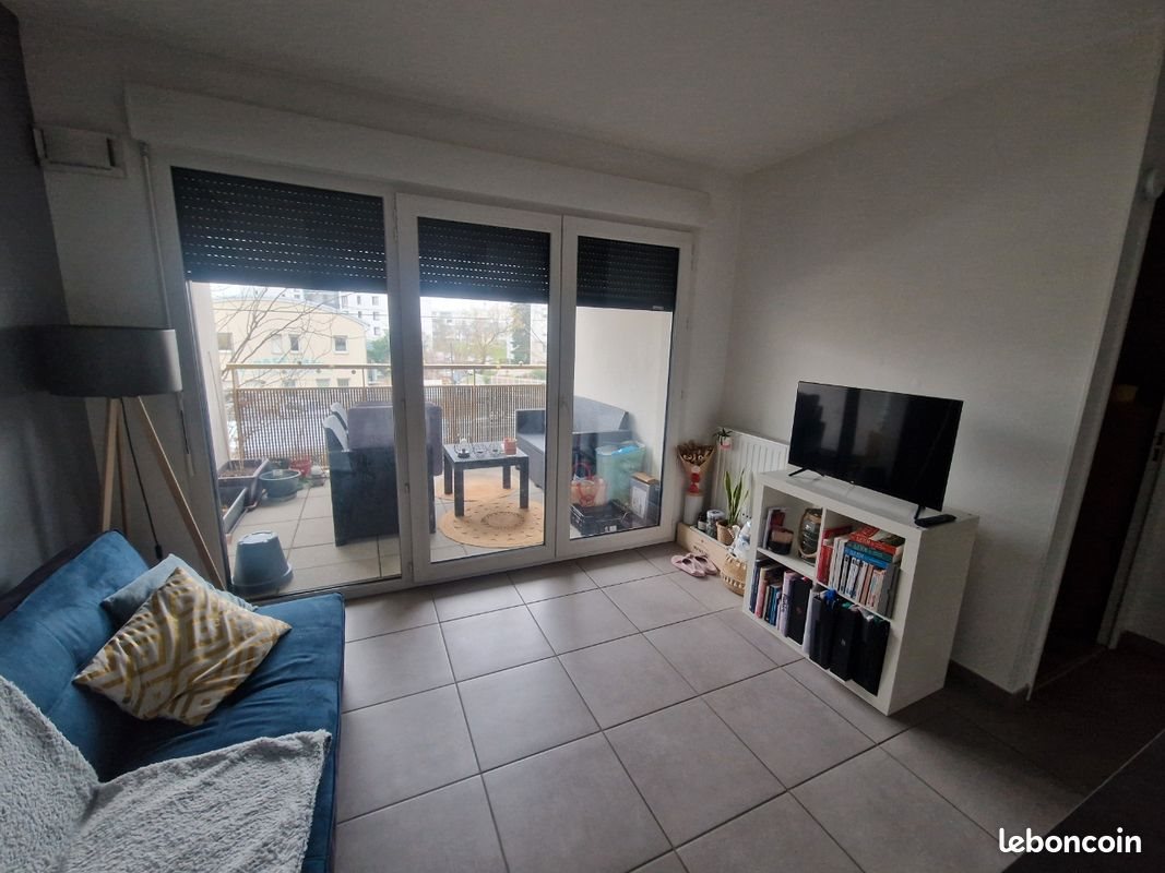 Appartement à louer, 38m², Saint-Priest