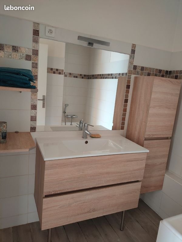 Appartement à louer, 74m², Saint-Genis-Laval