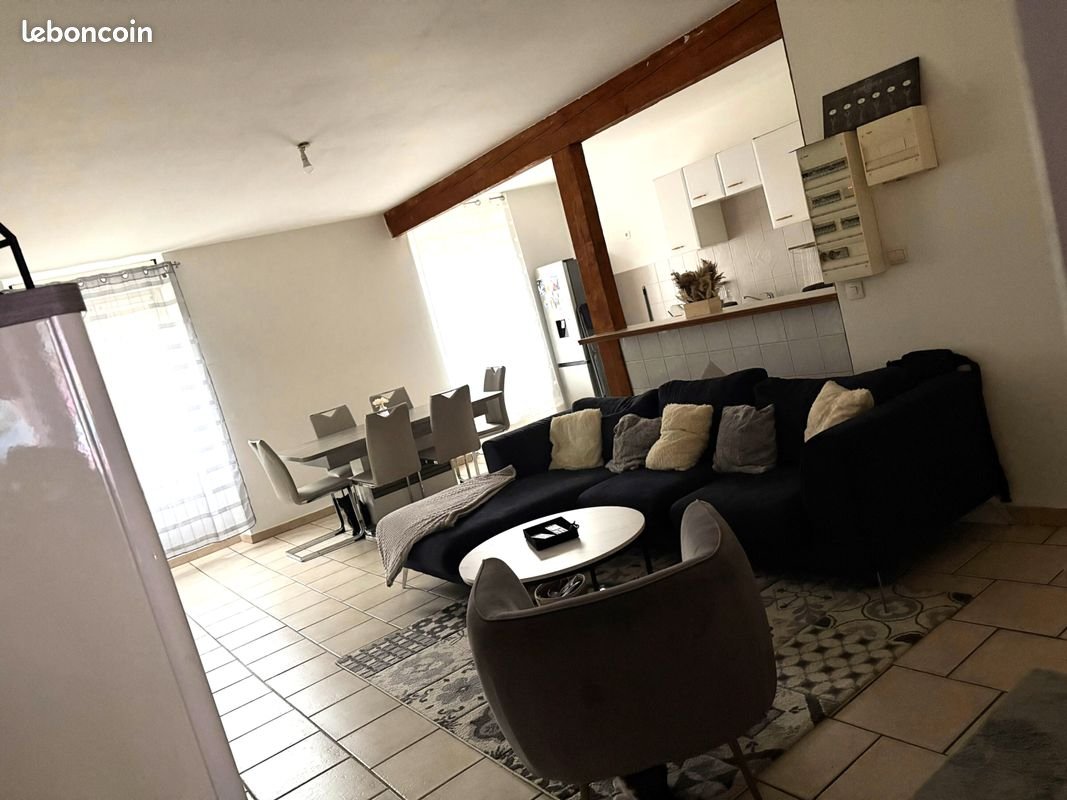 Appartement à louer, 85m², Bessèges