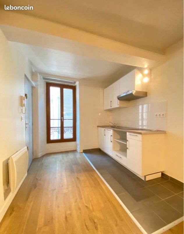 Appartement à louer, 33m², Vence