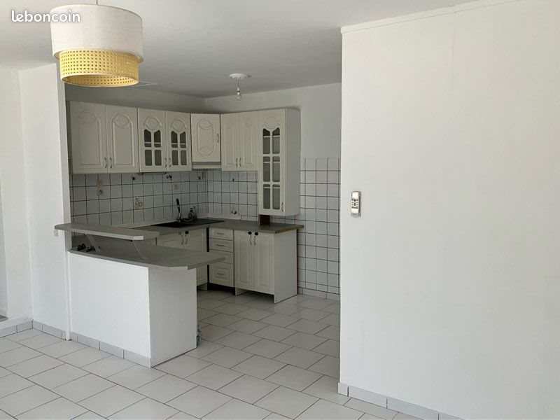 Appartement à louer, 92m², Saint-Macaire