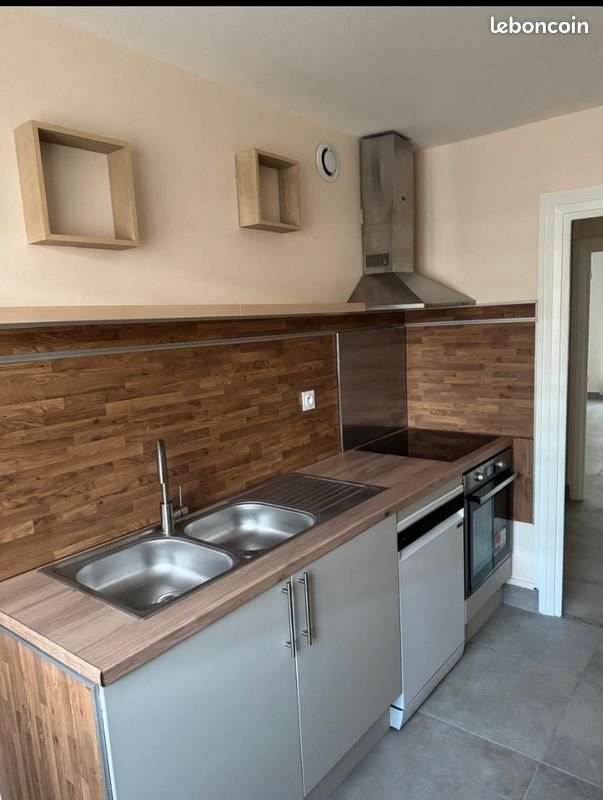 Appartement à vendre, 77m², Vénissieux