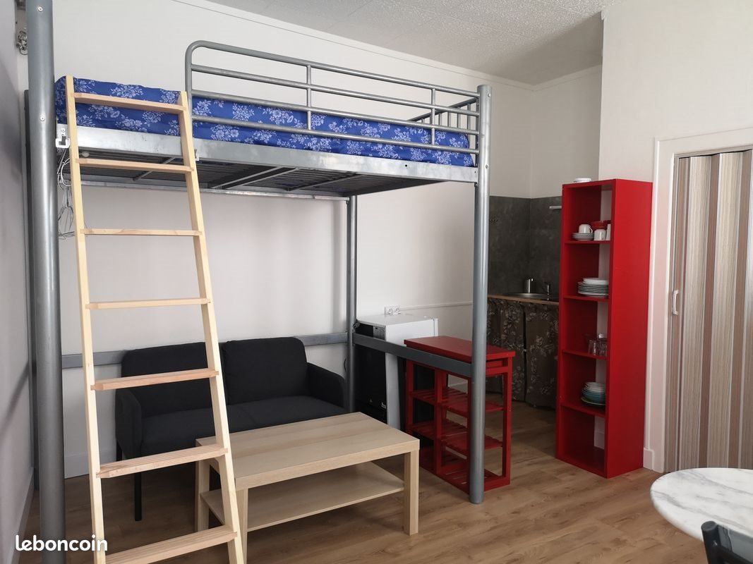 Appartement à louer, 19m², Angoulême