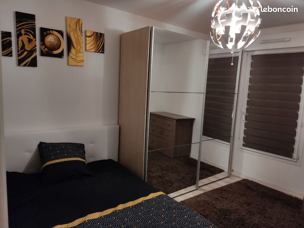 Appartement à louer, 46m², Evry