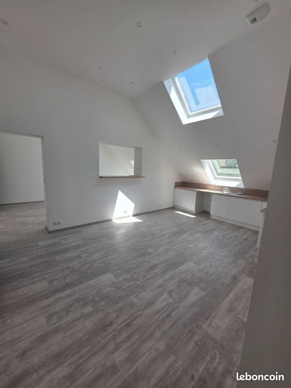 Appartement à louer, 85m², Rougegoutte