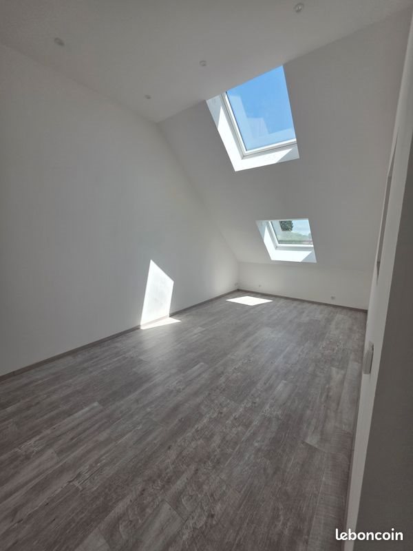 Appartement à louer, 85m², Rougegoutte