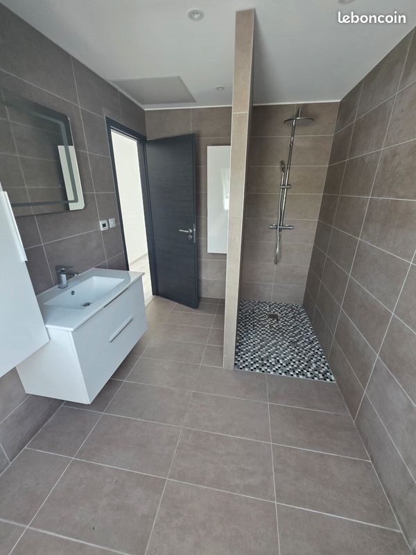 Appartement à louer, 85m², Rougegoutte
