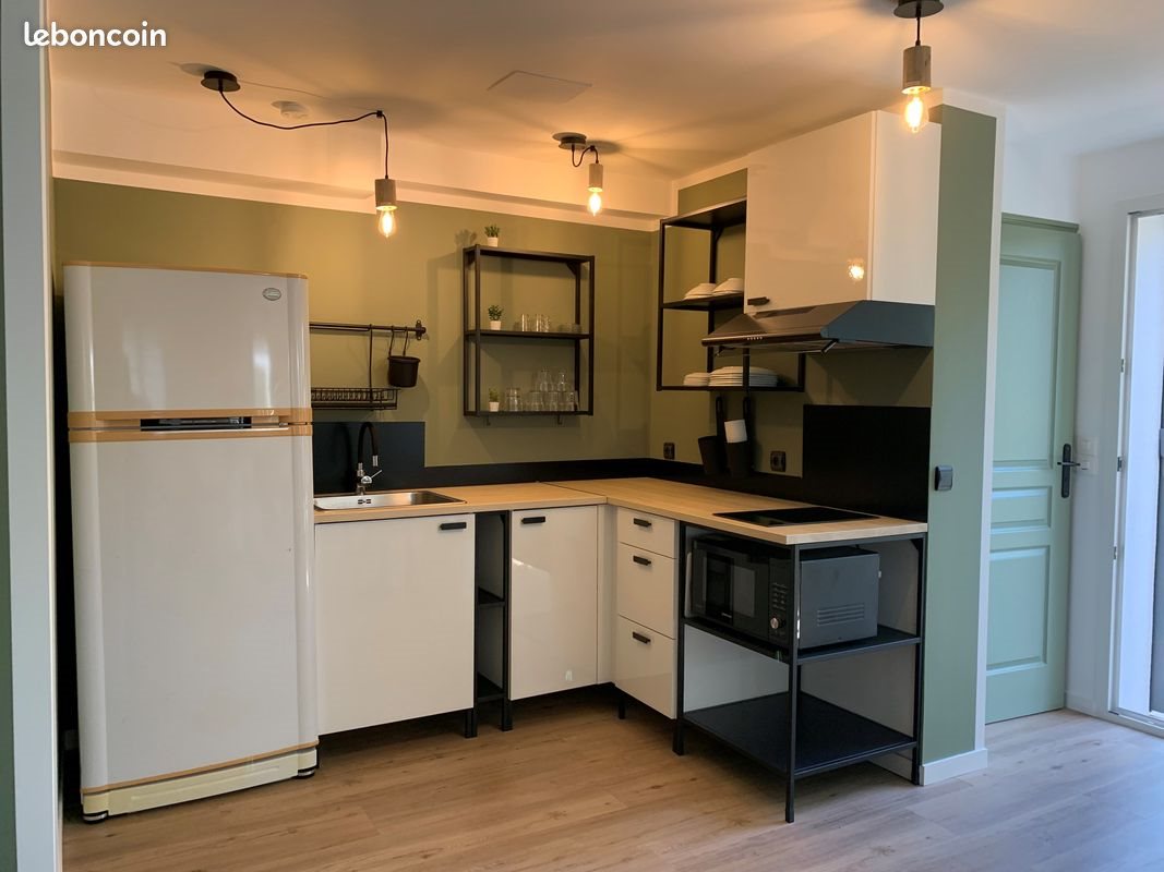 Maison à louer, 49m², Saint-Maximin-la-Sainte-Baume