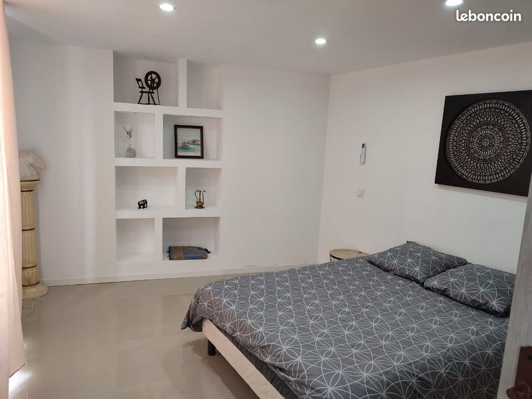 Appartement à louer, NaNm², Nîmes