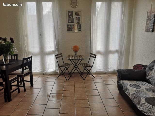 Appartement à louer, 57m², Toulon