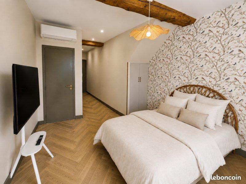 Appartement à louer, 18m², Saint-Genis-Laval