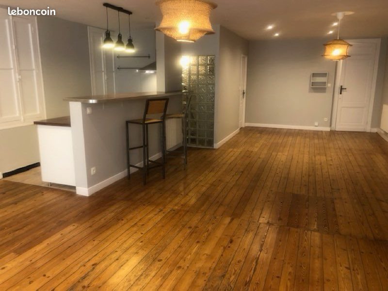 Appartement à louer, 75m², Bordeaux