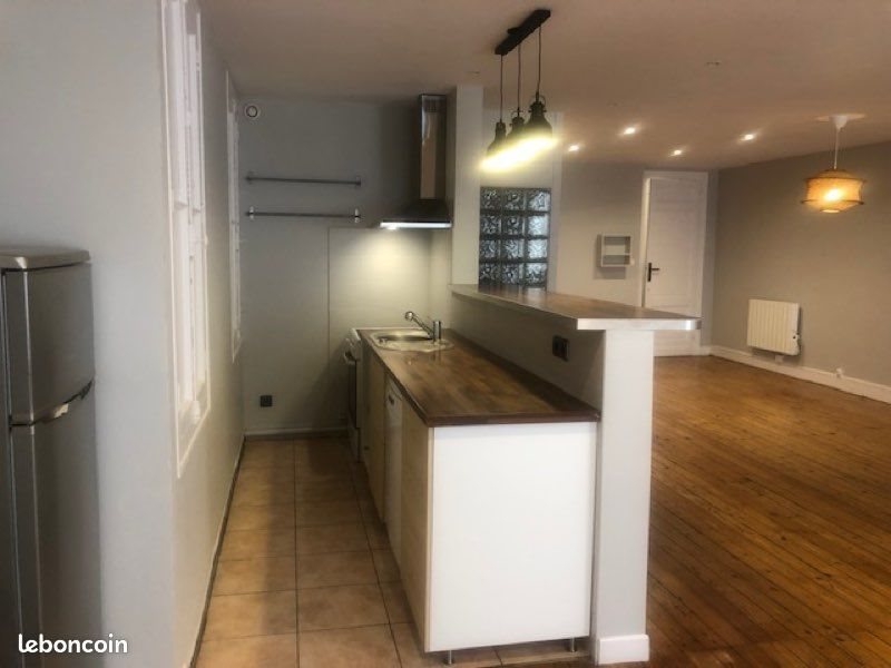 Appartement à louer, 75m², Bordeaux