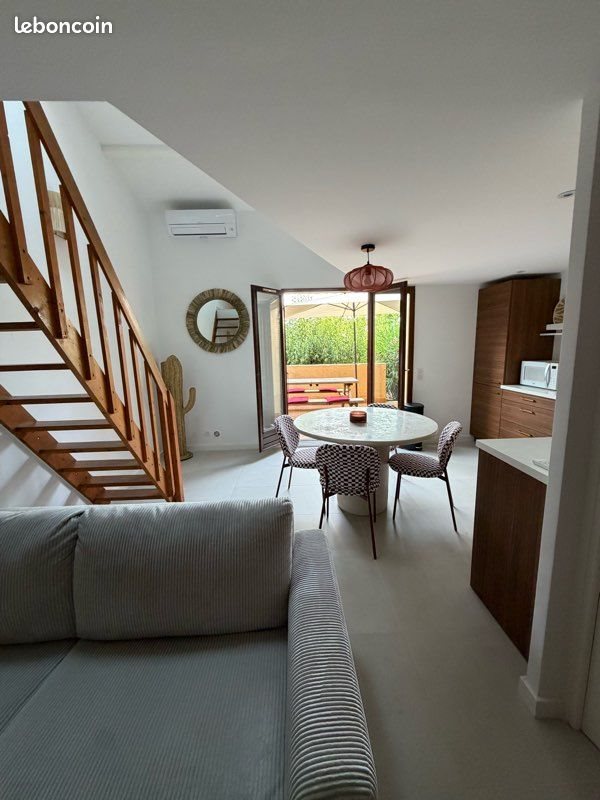 Appartement à louer, 60m², Albitreccia