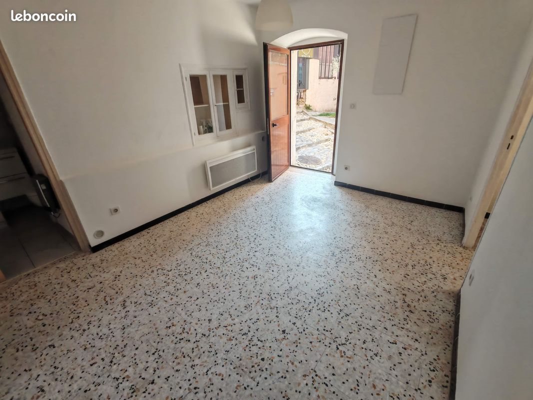Appartement à louer, 50m², Corte