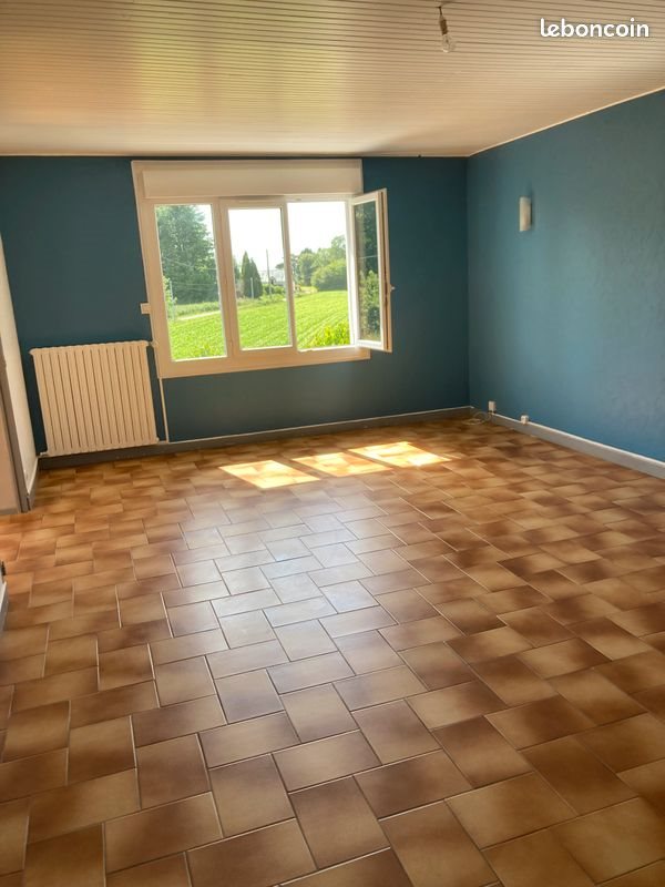 Maison à louer, 110m², Plessala