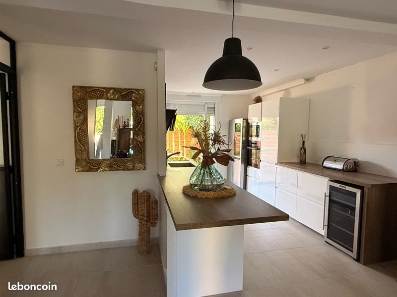 Appartement à vendre, 108m², Sanary-sur-Mer