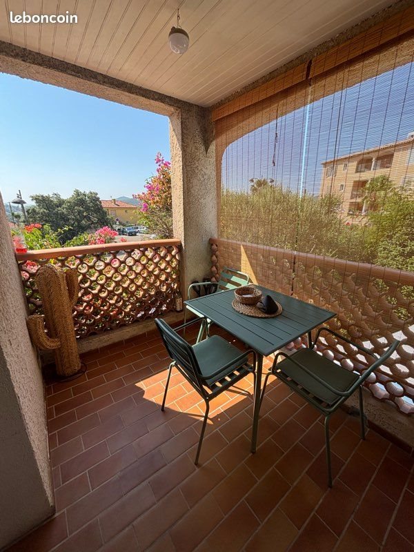 Appartement à louer, 55m², Bormes-les-Mimosas