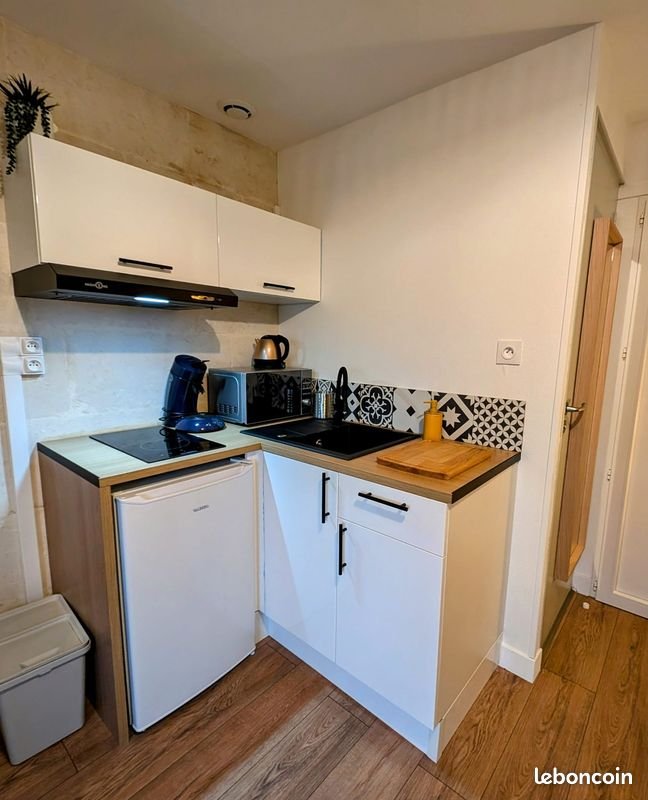 Appartement à louer, 17m², Niort