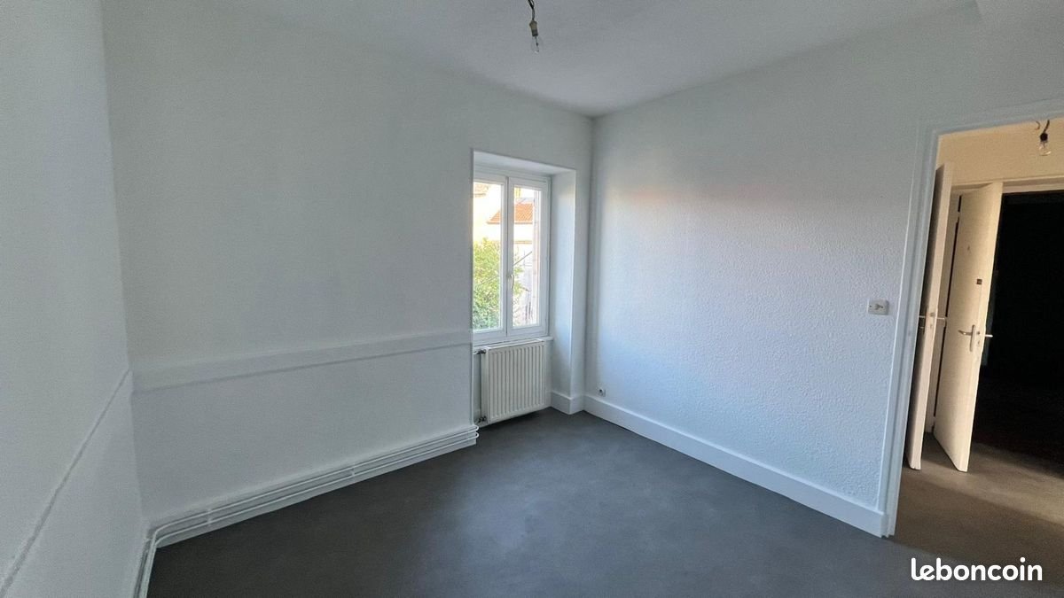 Appartement à louer, 40m², Guérigny