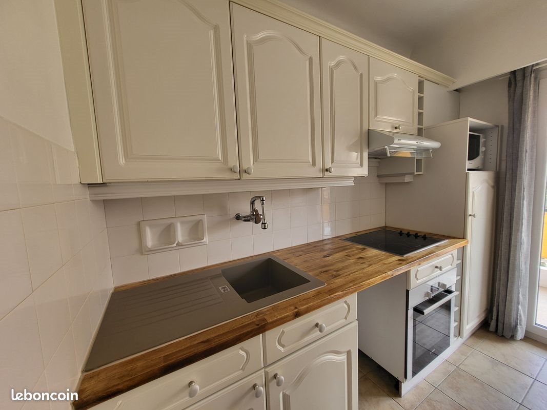 Appartement à louer, 32m², Menton