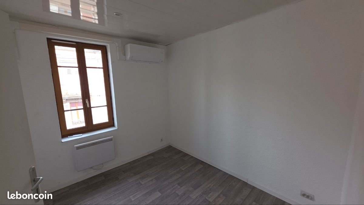 Appartement à louer, 42m², Moulins