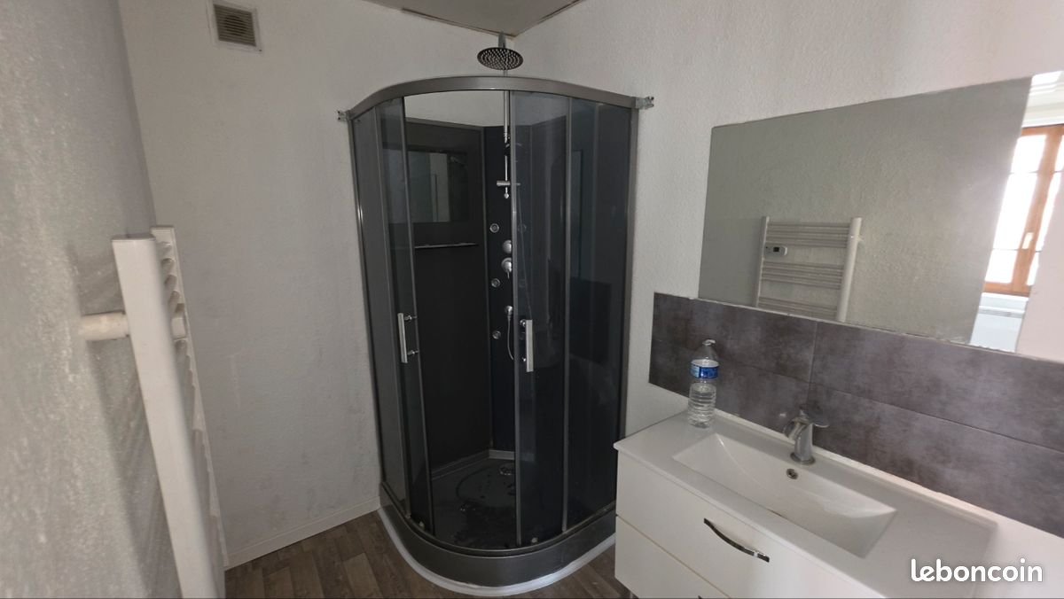 Appartement à louer, 42m², Moulins