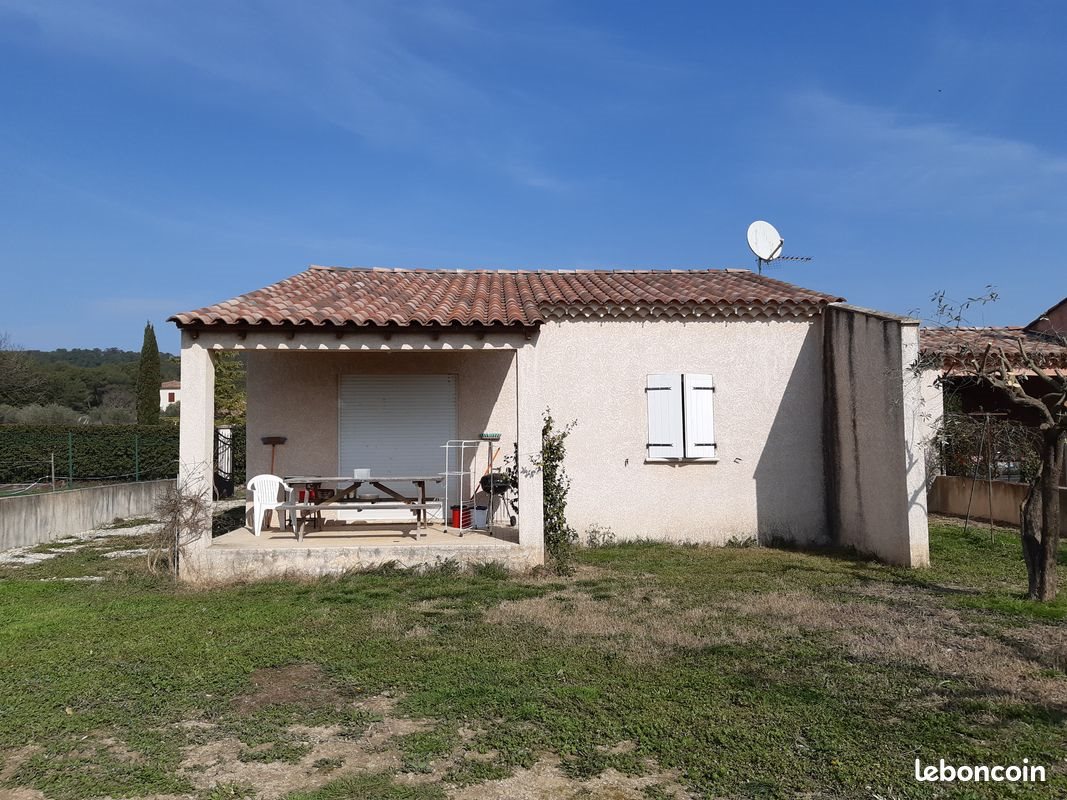 Maison à louer, 74m², Saint-Théodorit