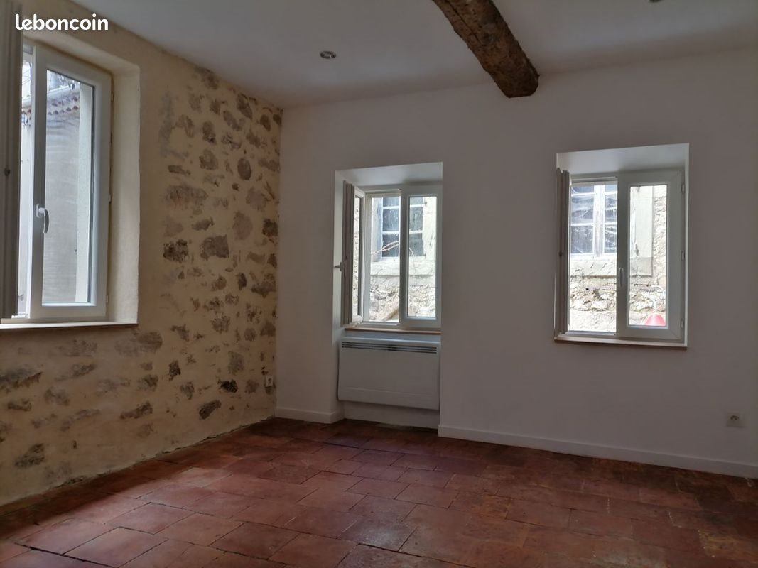 Maison à louer, 60m², Thézan-des-Corbières